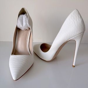 White Pointed Toe Pumps - Cult of Coquette